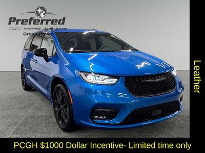 2026 Chrysler Pacifica PACIFICA SELECT AWD