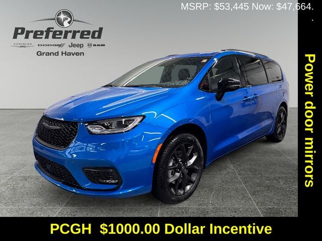 2026 Chrysler Pacifica PACIFICA SELECT AWD