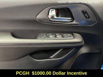 2026 Chrysler Pacifica PACIFICA SELECT AWD