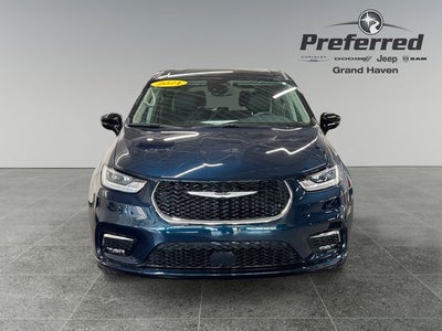 2024 Chrysler Pacifica Touring L AWD
