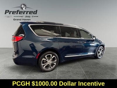 2022 Chrysler Pacifica Pinnacle AWD