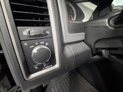 2017 RAM 1500 Tradesman Regular Cab 4x4 8' Box