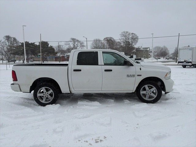 2018 RAM 1500 Express Crew Cab 4x4 5'7' Box