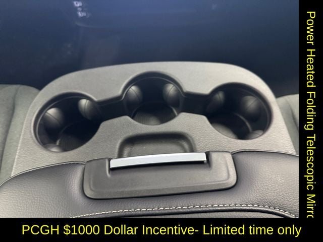 2026 RAM Ram 2500 RAM 2500 BLACK EXPRESS CREW CAB 4X4 6'4' BOX