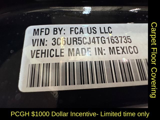 2026 RAM Ram 2500 RAM 2500 BLACK EXPRESS CREW CAB 4X4 6'4' BOX