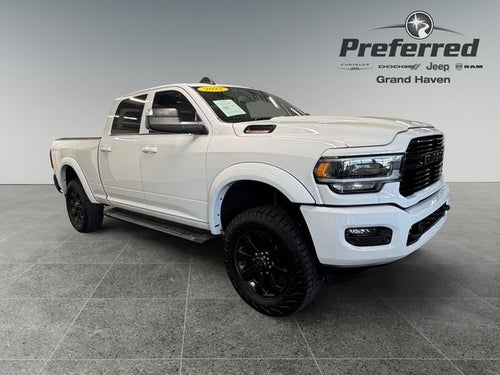 2022 RAM 2500 Laramie Crew Cab 4x4 6'4' Box