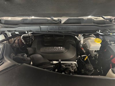 2022 RAM 2500 Laramie Crew Cab 4x4 6'4' Box