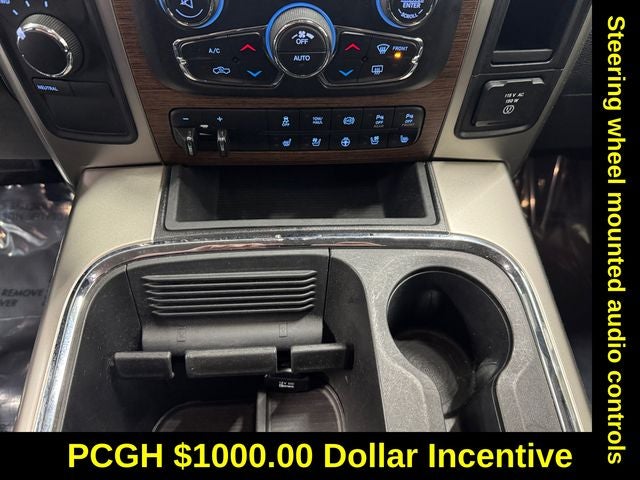 2018 RAM 2500 Laramie Crew Cab 4x4 6'4' Box