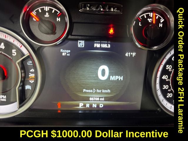 2018 RAM 2500 Laramie Crew Cab 4x4 6'4' Box