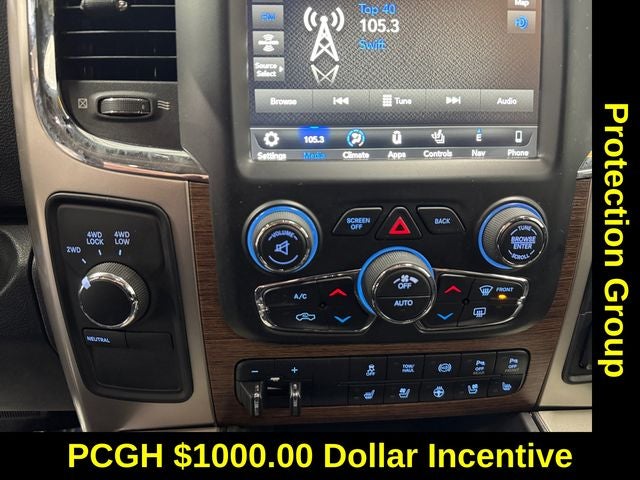 2018 RAM 2500 Laramie Crew Cab 4x4 6'4' Box