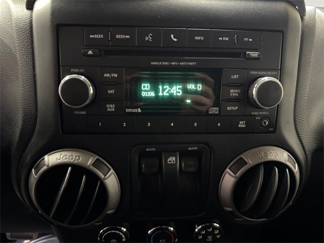 2016 Jeep Wrangler Willys Wheeler