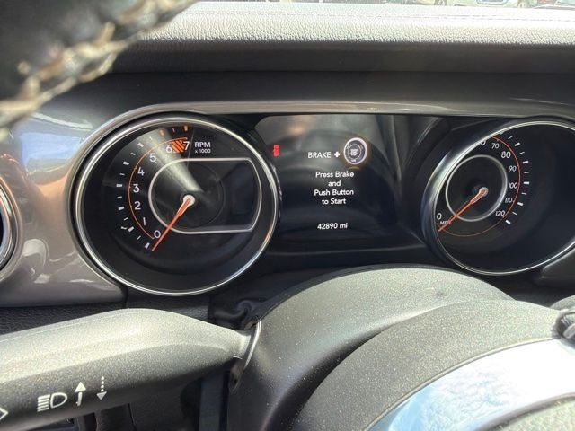 2022 Jeep Wrangler Unlimited Sahara 4x4