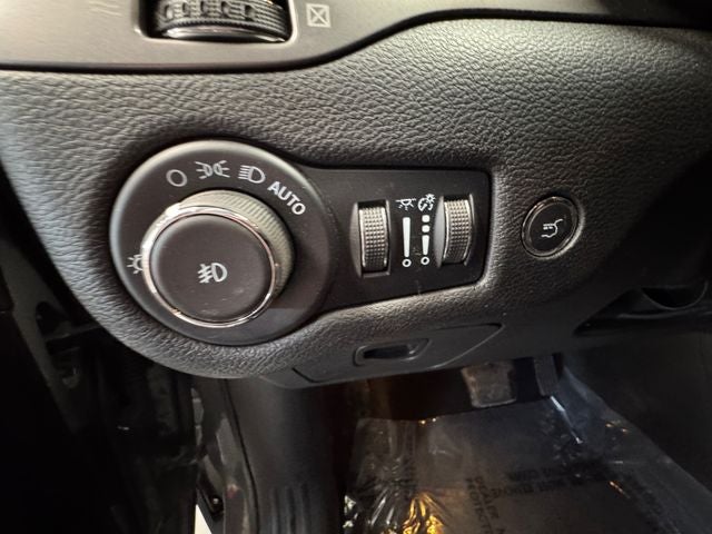 2022 Jeep Cherokee Latitude Lux FWD