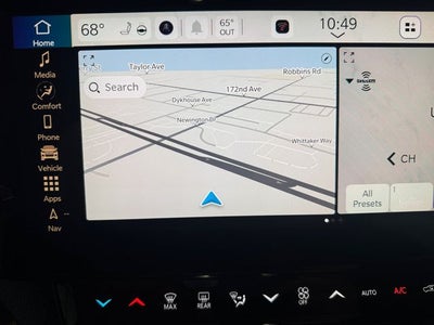 2027 Jeep Grand Cherokee Laredo Altitude