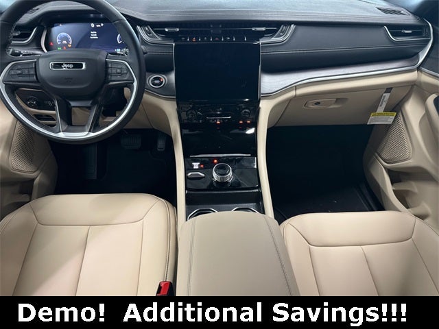 2025 Jeep Grand Cherokee GRAND CHEROKEE LIMITED 4X4