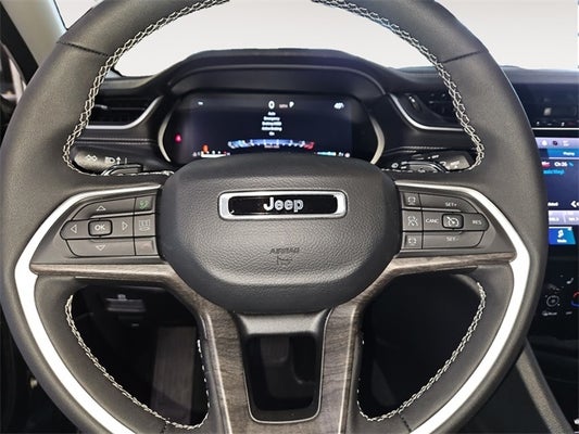 2023 Jeep Grand Cherokee GRAND CHEROKEE LIMITED 4X4 in Grand Haven, MI - Preferred Auto Dealerships