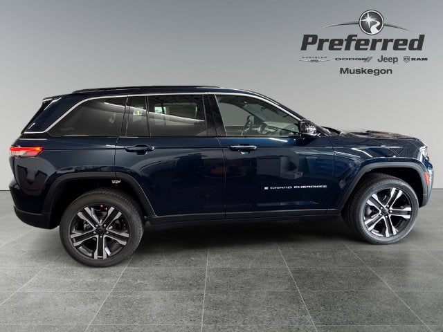 2027 Jeep Grand Cherokee GRAND CHEROKEE LIMITED 4X4