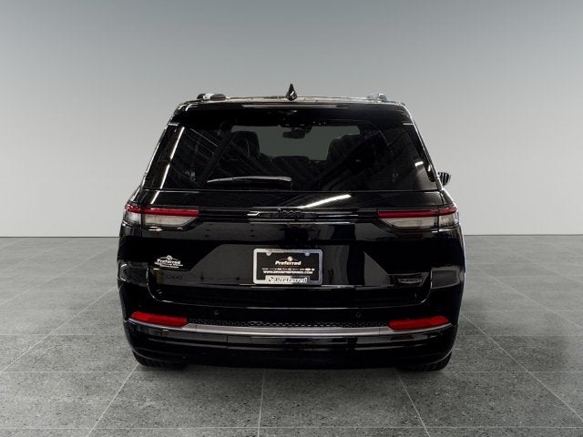 2027 Jeep Grand Cherokee GRAND CHEROKEE SUMMIT 4X4