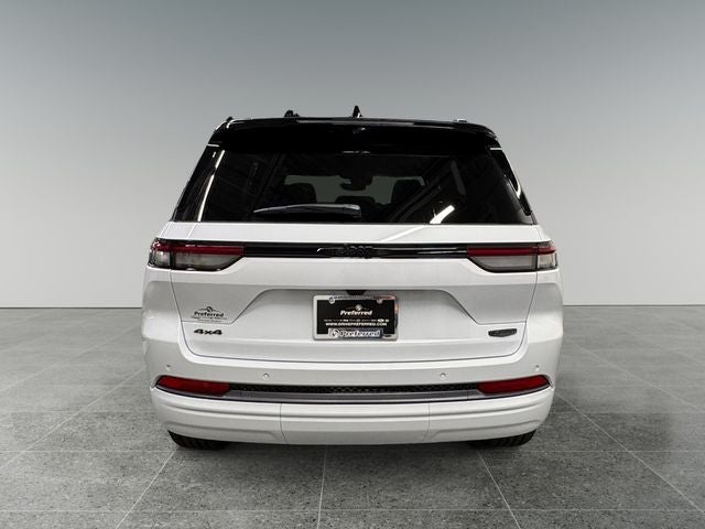 2027 Jeep Grand Cherokee Summit