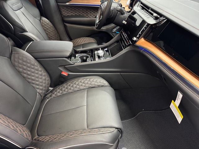 2027 Jeep Grand Cherokee Summit