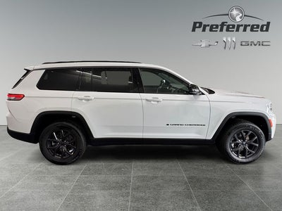 2027 Jeep Grand Cherokee GRAND CHEROKEE L LAREDO ALTITUDE 4X4