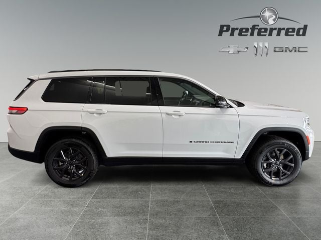 2027 Jeep Grand Cherokee GRAND CHEROKEE L LAREDO ALTITUDE 4X4