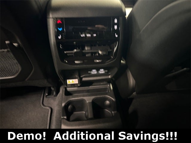 2025 Jeep Grand Cherokee L Limited 4x4