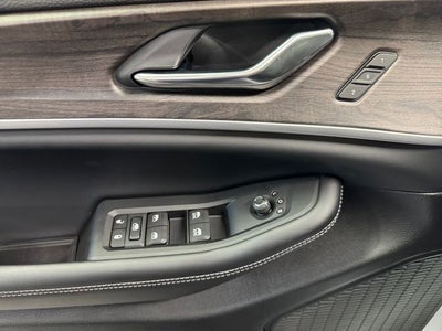 2027 Jeep Grand Cherokee Limited