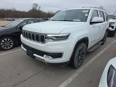 2022 Jeep Wagoneer Series III 5.7 Liter 4WD