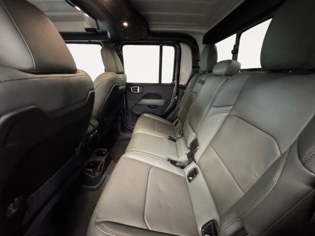 2027 Jeep Gladiator GLADIATOR MOJAVE 4X4