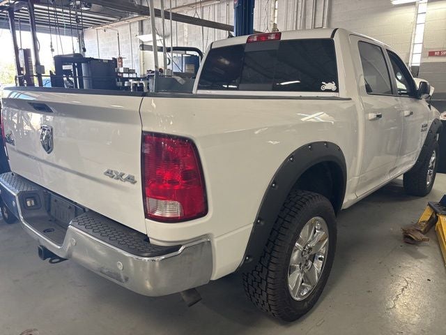 2017 RAM 1500 Big Horn Crew Cab 4x4 5'7' Box