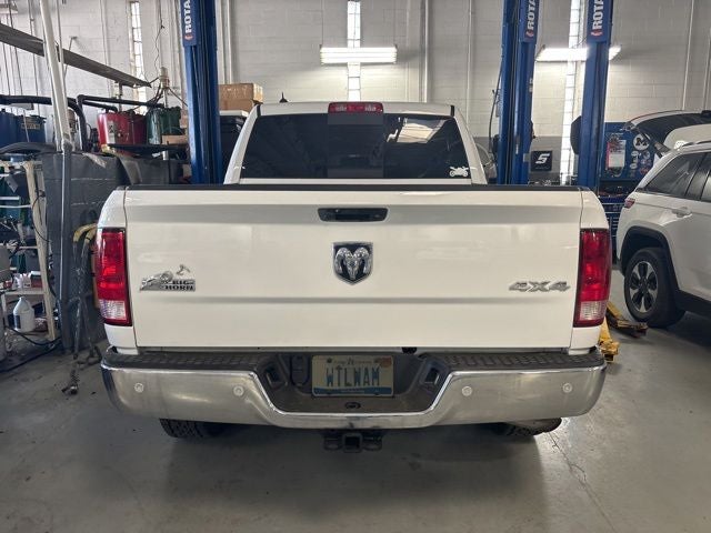2017 RAM 1500 Big Horn Crew Cab 4x4 5'7' Box