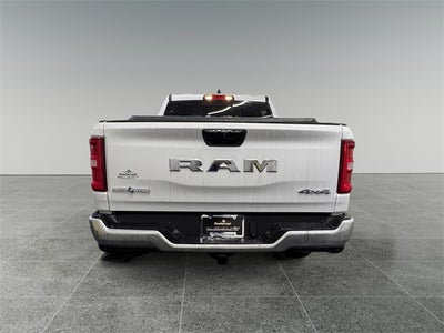 2025 RAM Ram 1500 RAM 1500 LONE STAR CREW CAB 4X4 5'7' BOX