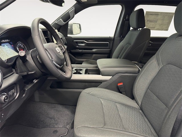 2025 RAM Ram 1500 RAM 1500 LONE STAR CREW CAB 4X4 5'7' BOX