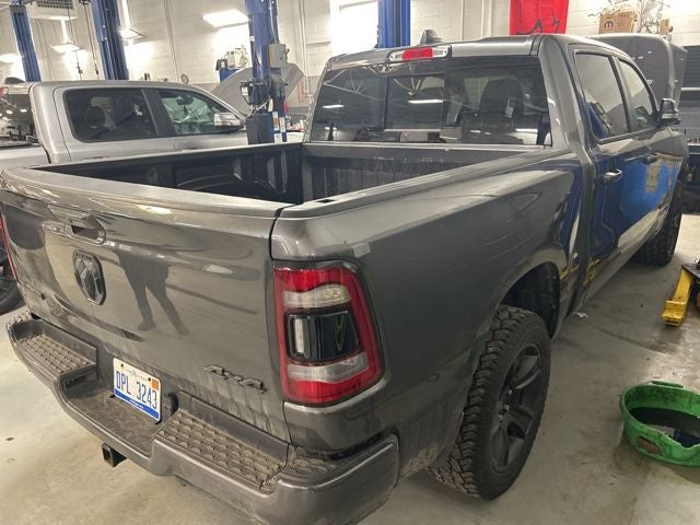 2020 RAM 1500 Big Horn Crew Cab 4x4 5'7' Box