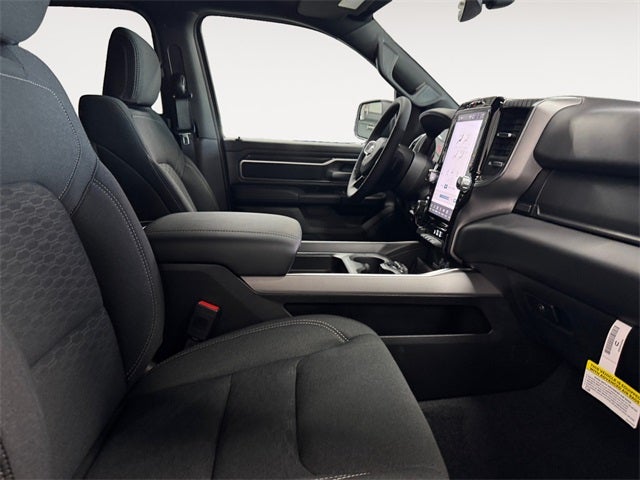 2025 RAM Ram 1500 RAM 1500 LONE STAR CREW CAB 4X4 5'7' BOX