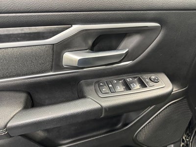 2020 RAM 1500 Big Horn Crew Cab 4x4 5'7' Box