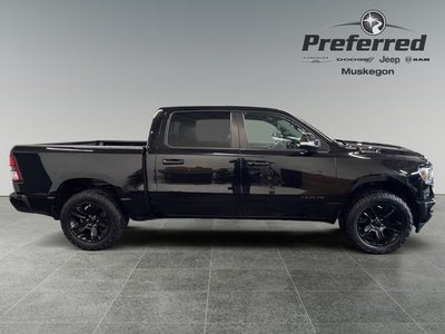 2020 RAM 1500 Big Horn Crew Cab 4x4 5'7' Box