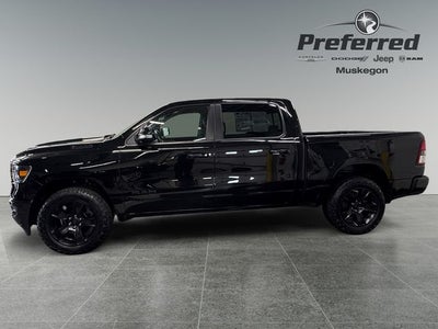 2020 RAM 1500 Big Horn Crew Cab 4x4 5'7' Box