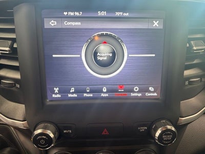 2021 RAM 1500 Big Horn Crew Cab 4x4 5'7' Box