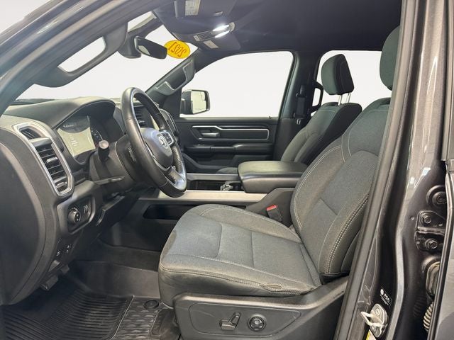 2021 RAM 1500 Big Horn Crew Cab 4x4 5'7' Box