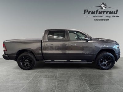 2021 RAM 1500 Big Horn Crew Cab 4x4 5'7' Box