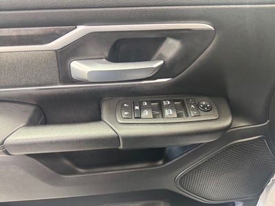 2021 RAM 1500 Big Horn Crew Cab 4x4 5'7' Box