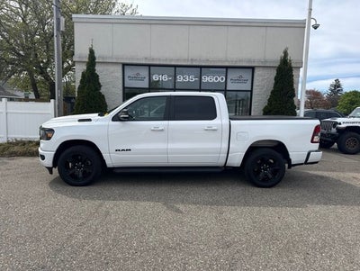 2022 RAM 1500 Big Horn Crew Cab 4x4 5'7' Box
