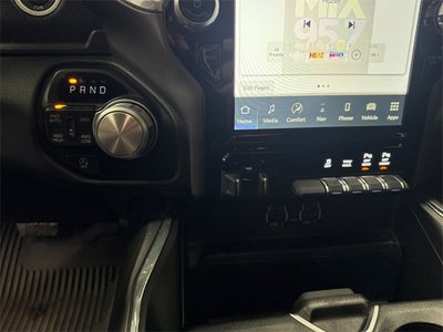 2023 RAM 1500 Laramie Crew Cab 4x4 5'7' Box