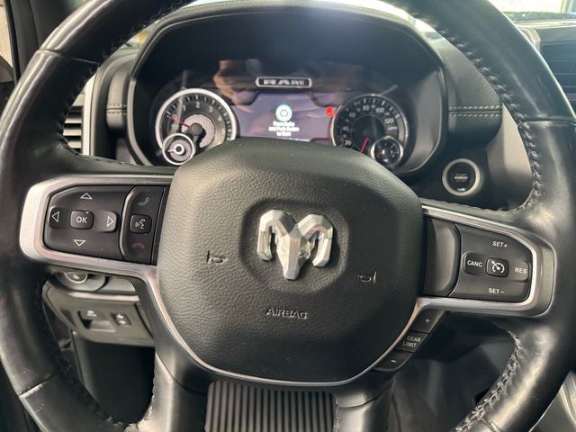 2020 RAM 1500 Laramie 5.7 Liter V8 Hemi Crew Cab 4WD