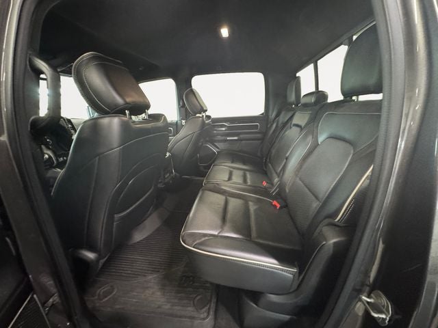2020 RAM 1500 Laramie 5.7 Liter V8 Hemi Crew Cab 4WD