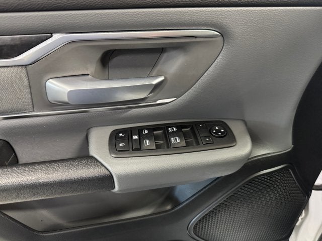 2019 RAM 1500 Big Horn/Lone Star Crew Cab 4x4 6'4' Box