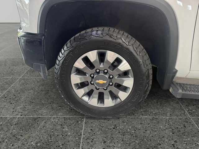 2023 Chevrolet Silverado 2500HD 4WD Crew Cab Long Bed Custom