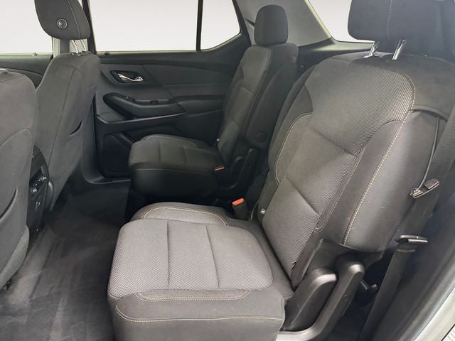 2020 Chevrolet Traverse AWD LT Cloth